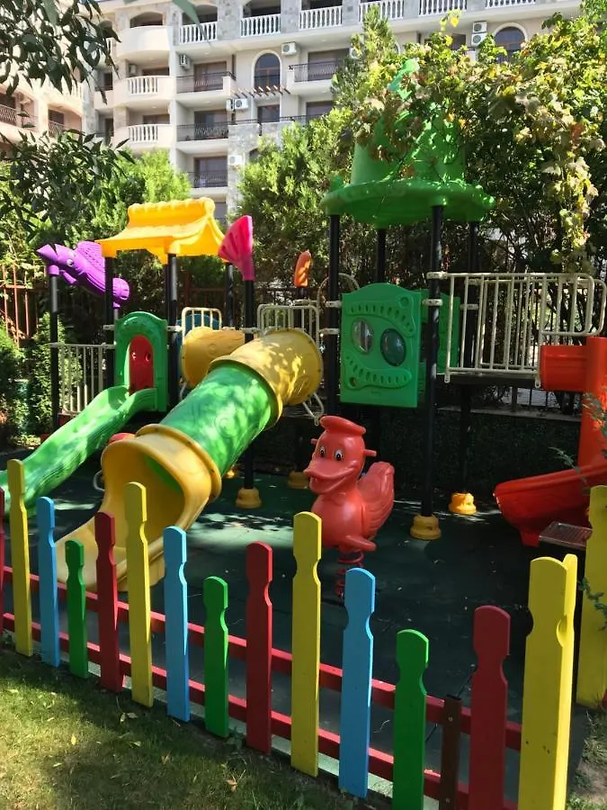 White Apartment In Sweet Homes4 Sunny Beach 0*,  Bulgaria